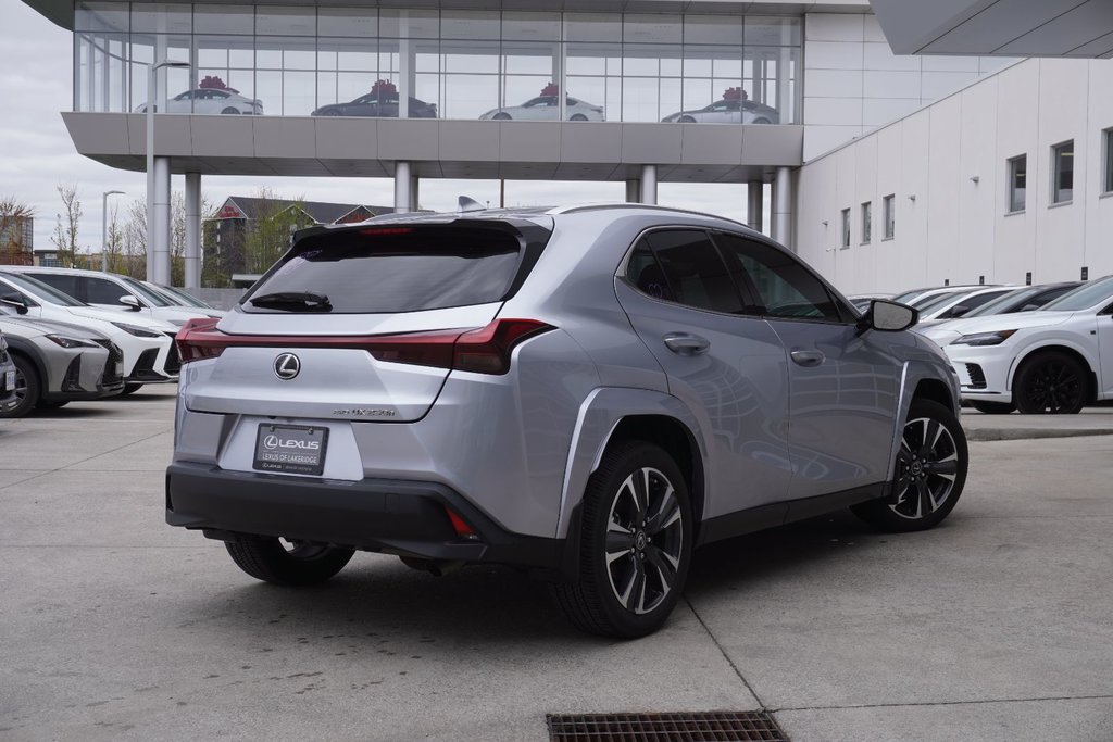 2024 Lexus UXH UX 250h AWD PREMIUM|BLINDSPOT|MOONROOF|H/STEERING in Ajax, Ontario at Lexus of Lakeridge - 20 - w1024h768px