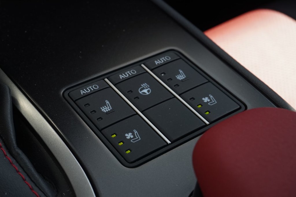 2024 Lexus UX 250h AWD F SPORT 2|HUD|WIRELESS|S/S+|MOONROOF in Ajax, Ontario at Lexus of Lakeridge - 13 - w1024h768px