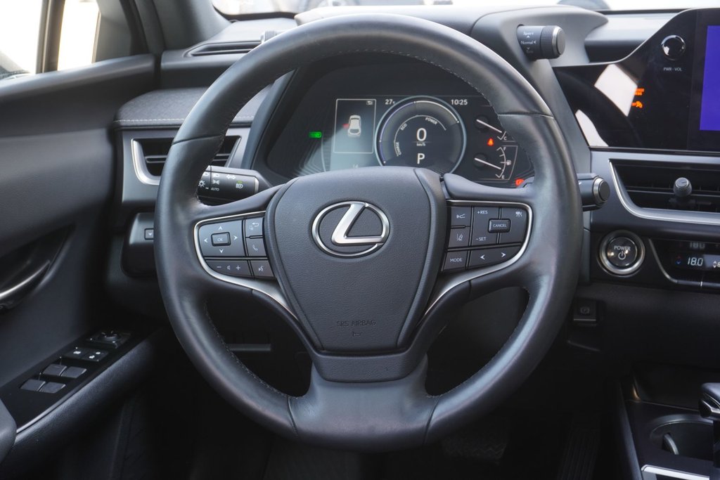 2024 Lexus UX 250h AWD PREMIUM|H/V FRONT SEATS|CARPLAY|MOONROOF in Ajax, Ontario at Lakeridge Auto Gallery - 18 - w1024h768px