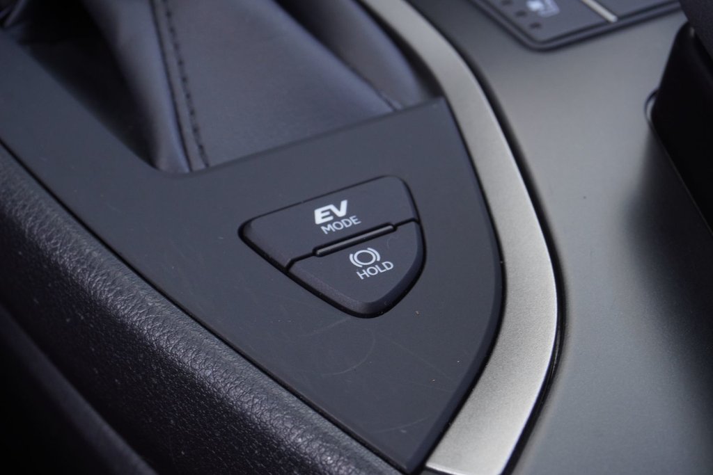 2024 Lexus UX 250h AWD PREMIUM|H/V FRONT SEATS|CARPLAY|MOONROOF in Ajax, Ontario at Lakeridge Auto Gallery - 12 - w1024h768px