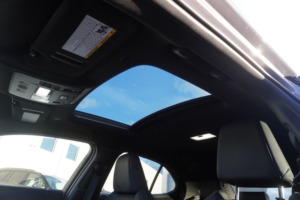 2024 Lexus UX 250h AWD LUXURY|WIRELESS|NAVI|MOONROOF|H/V FRONT SEATS in Ajax, Ontario at Lexus of Lakeridge - 12 - w1024h768px