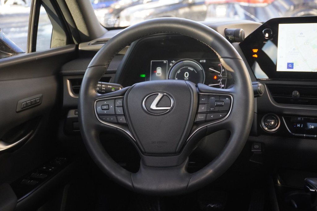 2024 Lexus UX 250h AWD LUXURY|WIRELESS|NAVI|MOONROOF|H/V FRONT SEATS in Ajax, Ontario at Lexus of Lakeridge - 16 - w1024h768px
