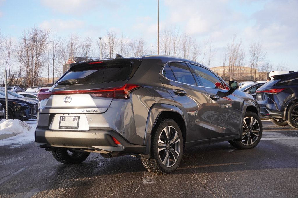 2024 Lexus UX 250h AWD LUXURY|WIRELESS|NAVI|MOONROOF|H/V FRONT SEATS in Ajax, Ontario at Lexus of Lakeridge - 22 - w1024h768px