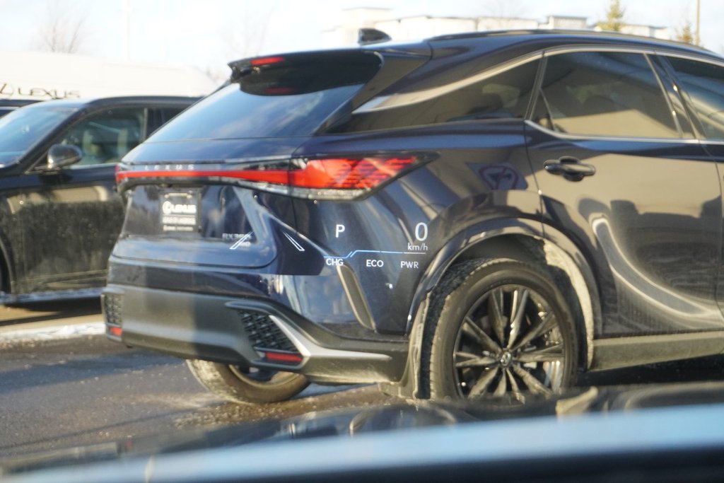 2024 Lexus UX 250h AWD LUXURY|WIRELESS|NAVI|MOONROOF|H/V FRONT SEATS in Ajax, Ontario at Lexus of Lakeridge - 11 - w1024h768px