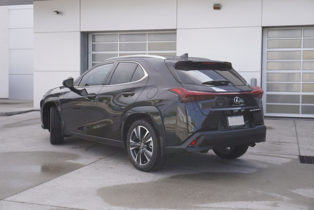 2025 Lexus UX 300h LUXURY|12.3 DISPLAY|NAVI|HUD|WIRELESS|SUNROOF in Ajax, Ontario at Lexus of Lakeridge - 22 - w1024h768px