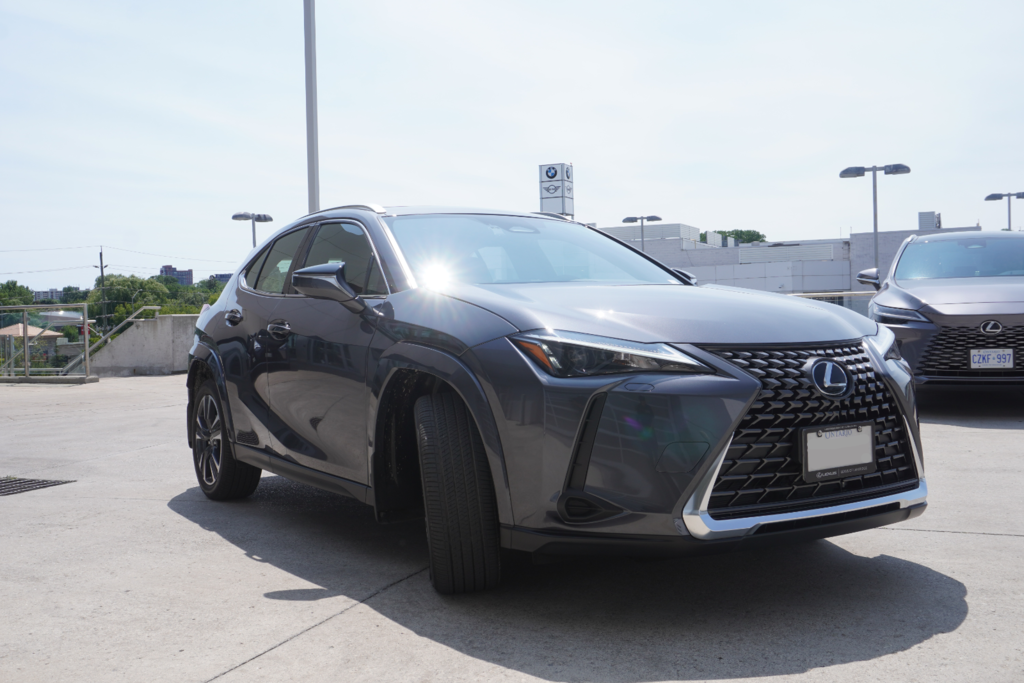 2025 Lexus UX 300h PREMIUM|CARPLAY|H/V FRONT SEATS|MOONROOF in Ajax, Ontario at Lakeridge Auto Gallery - 17 - w1024h768px