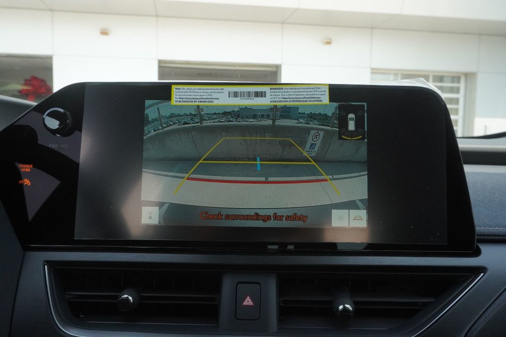 2025 Lexus UX 300h LUXURY|HUD|12.3 DISPLAY|WIRELESS|CARPLAY in Ajax, Ontario at Lakeridge Auto Gallery - 8 - w1024h768px