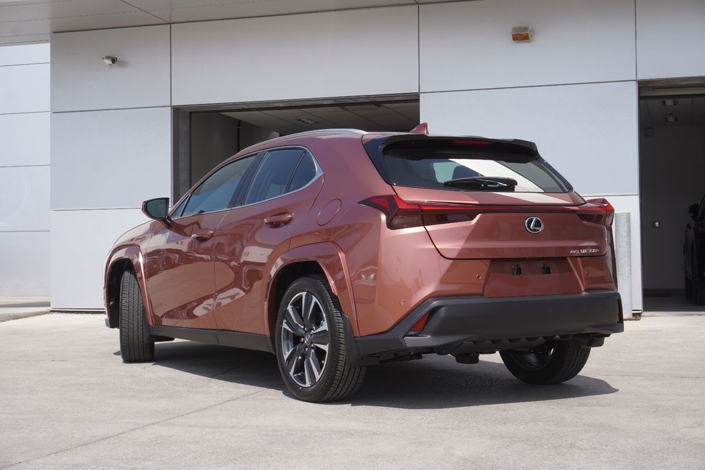 2025 Lexus UX 300h LUXURY|HUD|12.3 DISPLAY|WIRELESS|CARPLAY in Ajax, Ontario at Lakeridge Auto Gallery - 22 - w1024h768px