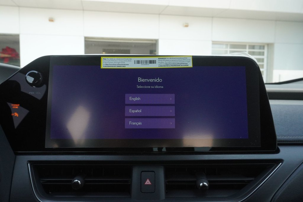 2025 Lexus UX 300h LUXURY|HUD|12.3 DISPLAY|WIRELESS|CARPLAY in Ajax, Ontario at Lakeridge Auto Gallery - 7 - w1024h768px