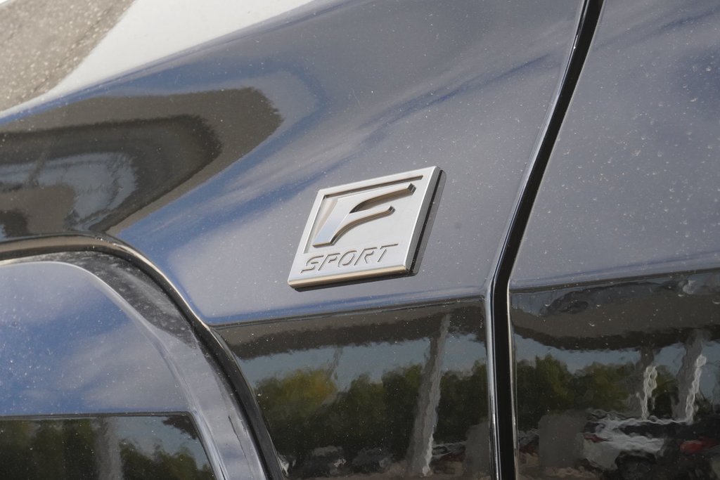 2025 Lexus UX 300h F SPORT DESIGN in Ajax, Ontario at Lexus of Lakeridge - 16 - w1024h768px
