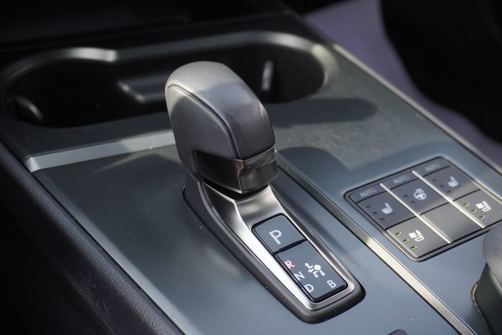 2025 Lexus UX 300h PREMIUM|H/V FRONT SEATS|CARPLAY|MOONROOF in Ajax, Ontario at Lexus of Lakeridge - 9 - w1024h768px