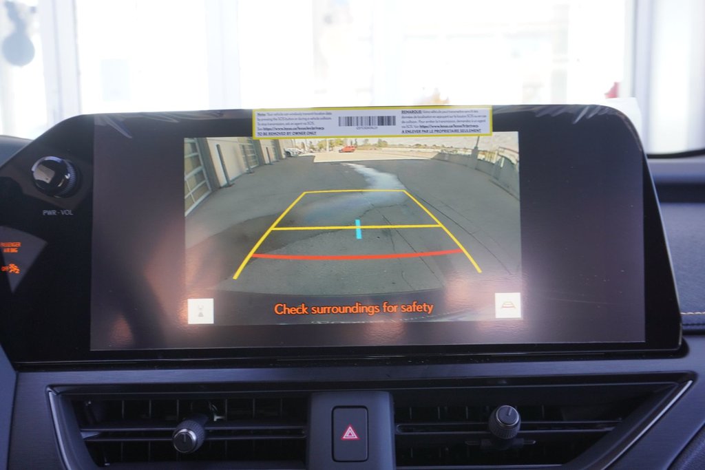 2025 Lexus UX 300h LUXURY|CARPLAY|MEMORY SEATS|BLINDSPOT|SUNROOF in Ajax, Ontario at Lexus of Lakeridge - 7 - w1024h768px
