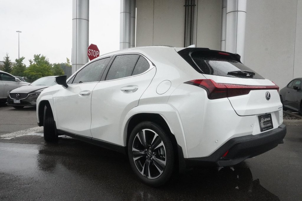 2025 Lexus UX 300h AWD LUXURY|MOONROOF|H/V FRONT SEATS|HUD in Ajax, Ontario at Lexus of Lakeridge - 17 - w1024h768px