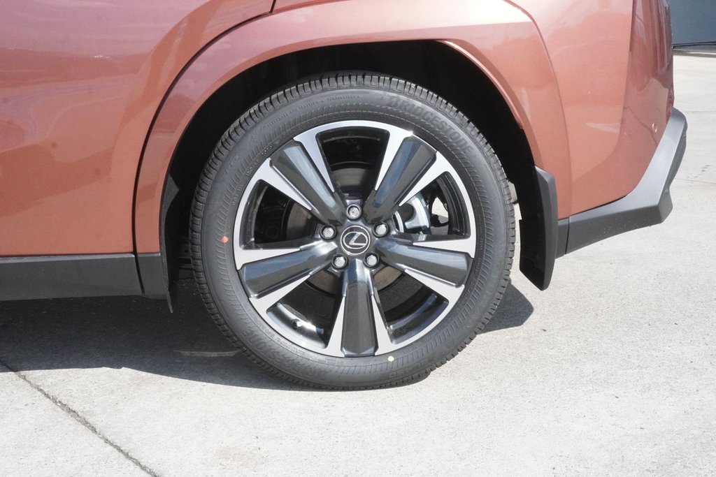 2026 Lexus UX 300h LUXURY|CARPLAY|MEMORY SEATS|BLINDSPOT|SUNROOF in Ajax, Ontario at Lexus of Lakeridge - 10 - w1024h768px
