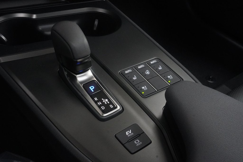 2026 Lexus UX 300h PREMIUM|CARPLAY|BLINDSPOT|H/STEERING|MOONROOF in Ajax, Ontario at Lexus of Lakeridge - 6 - w1024h768px