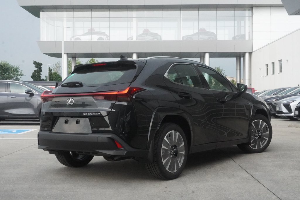 2026 Lexus UX 300h LUXURY|CARPLAY|MEMORY SEATS|BLINDSPOT|SUNROOF in Ajax, Ontario at Lexus of Lakeridge - 16 - w1024h768px