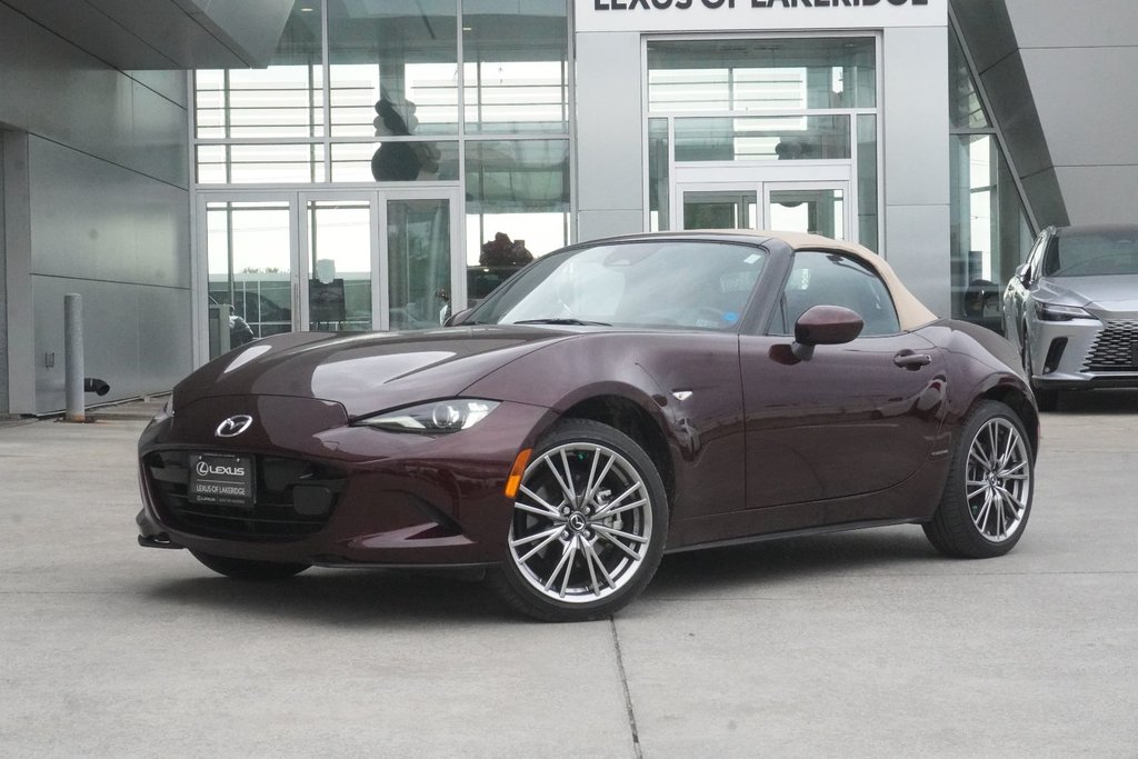 2025 Mazda MX-5 35th ANNIVERSARY EDITION|MANUAL|BOSE|CONVERTIBLE in Ajax, Ontario at Lexus of Lakeridge - 11 - w1024h768px