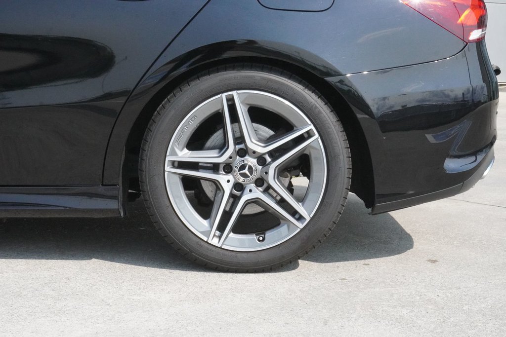 2020 Mercedes-Benz A220 4MATIC PREMIUM/NAVI/SPORT PACKAGE|WIRELESS|MOONROOF in Ajax, Ontario at Lexus of Lakeridge - 14 - w1024h768px