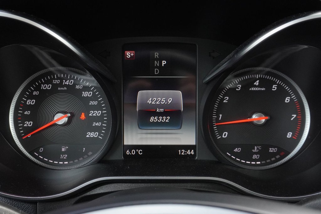 2018 Mercedes-Benz GLC300 4MATIC|PREMIUM PLUS|AMG EDITION|NAVI|PANORAMIC in Ajax, Ontario at Lexus of Lakeridge - 2 - w1024h768px