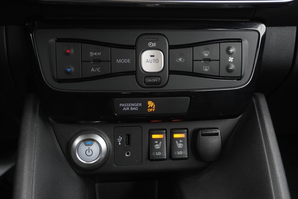 2018 Nissan Leaf SL|HEATED STEERING|NAVIGATION|HEATED FRONT SEATS in Ajax, Ontario at Lexus of Lakeridge - 7 - w1024h768px