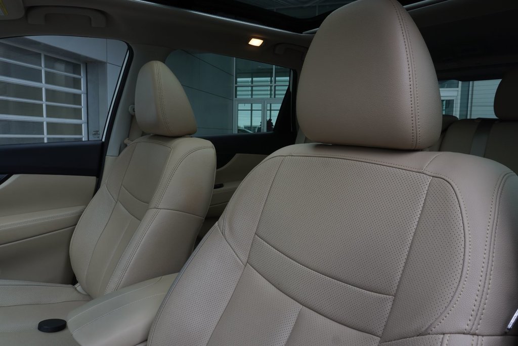 2020 Nissan Rogue SL AWD|NAVI|BOSE|PANORAMIC|HEATED SEATS| in Ajax, Ontario at Lexus of Lakeridge - 13 - w1024h768px