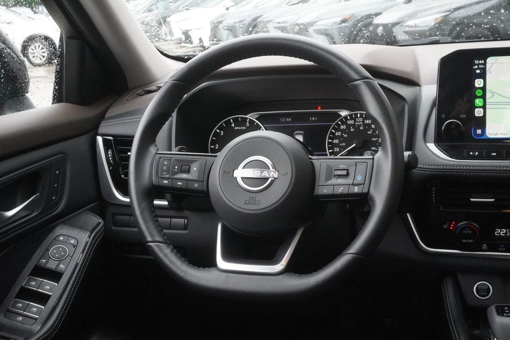 2023 Nissan Rogue SL AWD|CARPLAY|PANORAMIC|HEATED SEATS|360 CAM in Ajax, Ontario at Lexus of Lakeridge - 14 - w1024h768px