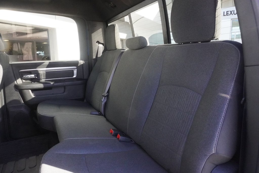 2022 Ram RAM 1500 Classic Crew Cab 4x4 (DS) SLT|ANDROID AUTO|BACK UP CAMERA|DUAL CLIMATE CTRL in Ajax, Ontario at Lexus of Lakeridge - 7 - w1024h768px