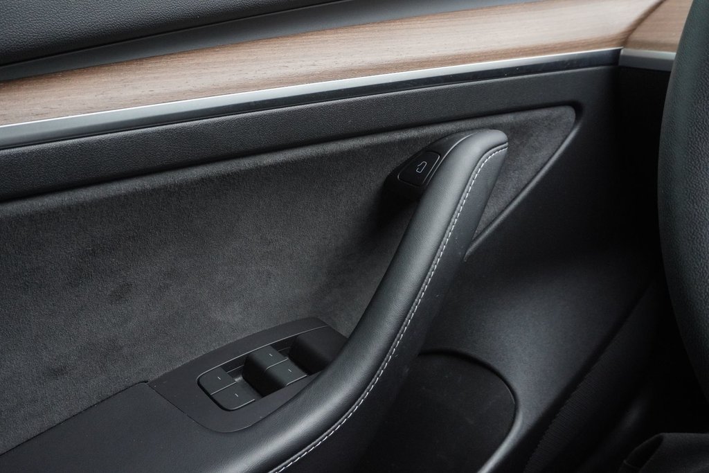 2022 Tesla Model 3 LONG RANGE AWD|AUTOPILOT|NAVI|WIRELESS|15 DISPLAY in Ajax, Ontario at Lexus of Lakeridge - 7 - w1024h768px