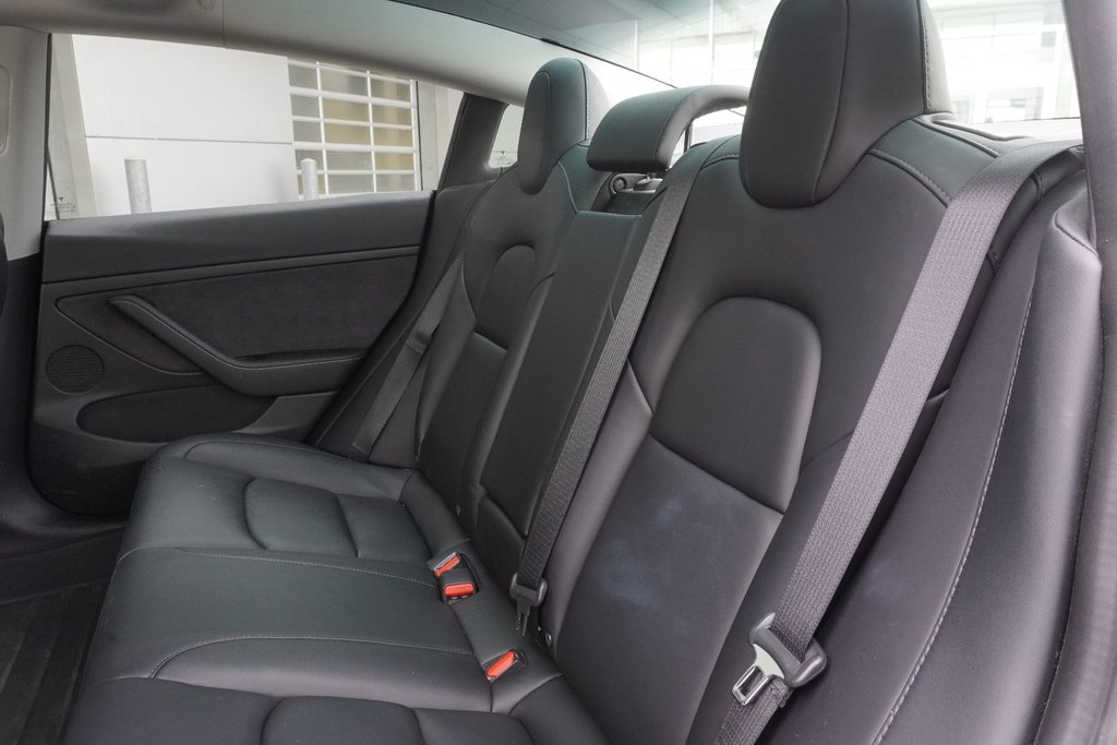 2022 Tesla Model 3 LONG RANGE AWD|AUTOPILOT|NAVI|WIRELESS|15 DISPLAY in Ajax, Ontario at Lexus of Lakeridge - 11 - w1024h768px