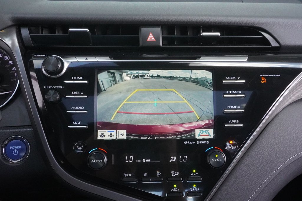 2019 Toyota Camry Hybrid SE|MOONROOF|HEATED FRONT SEATS|CARPLAY in Ajax, Ontario at Lexus of Lakeridge - 4 - w1024h768px