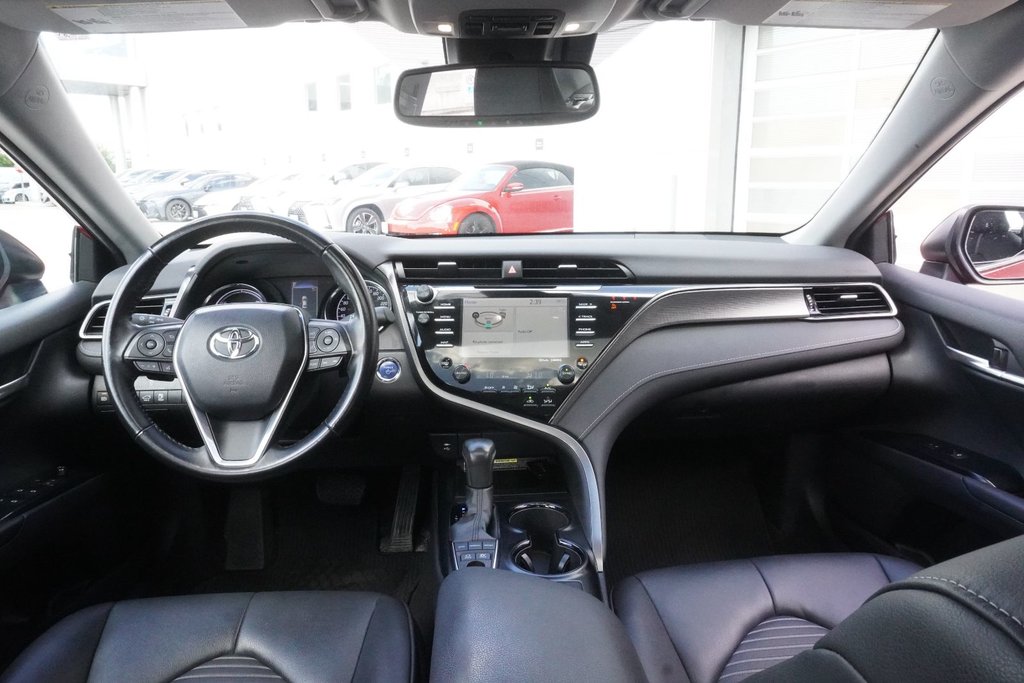 2019 Toyota Camry Hybrid SE|MOONROOF|HEATED FRONT SEATS|CARPLAY in Ajax, Ontario at Lexus of Lakeridge - 11 - w1024h768px