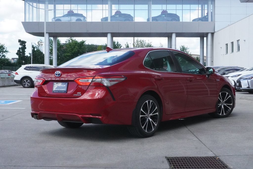 2019 Toyota Camry Hybrid SE|MOONROOF|HEATED FRONT SEATS|CARPLAY in Ajax, Ontario at Lexus of Lakeridge - 16 - w1024h768px