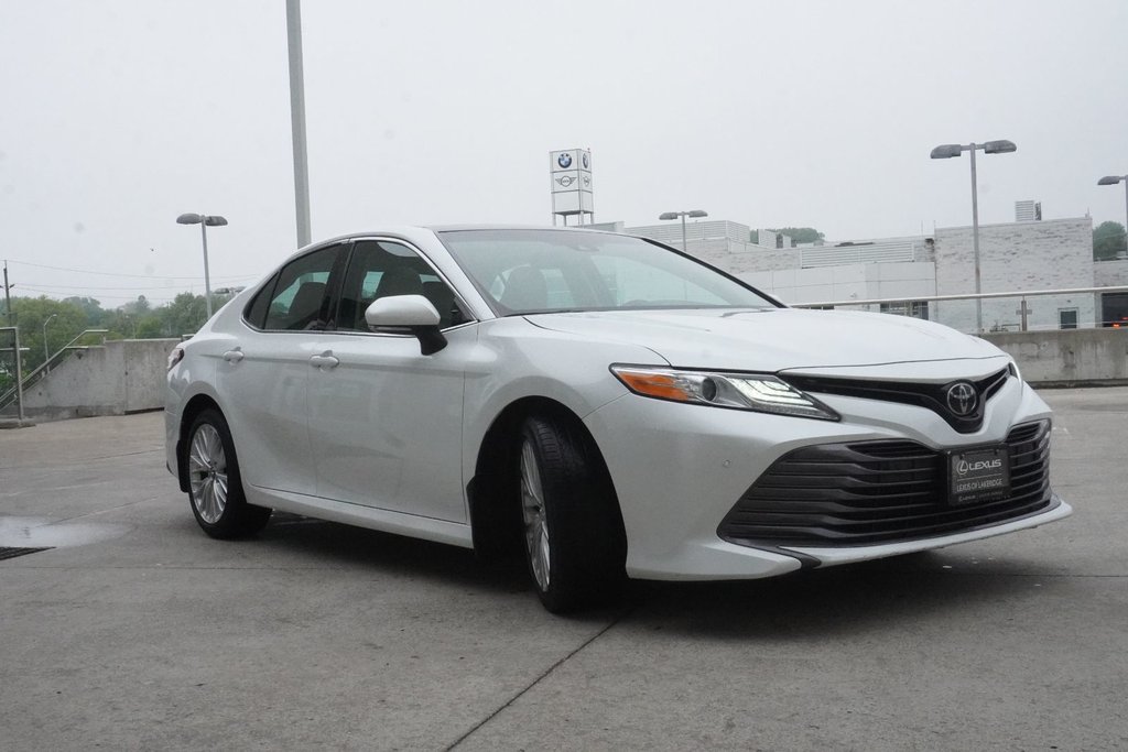 2018 Toyota Camry XLE|PANORAMIC|WIRELESS|HEATED FRONT SEATS in Ajax, Ontario at Lexus of Lakeridge - 15 - w1024h768px