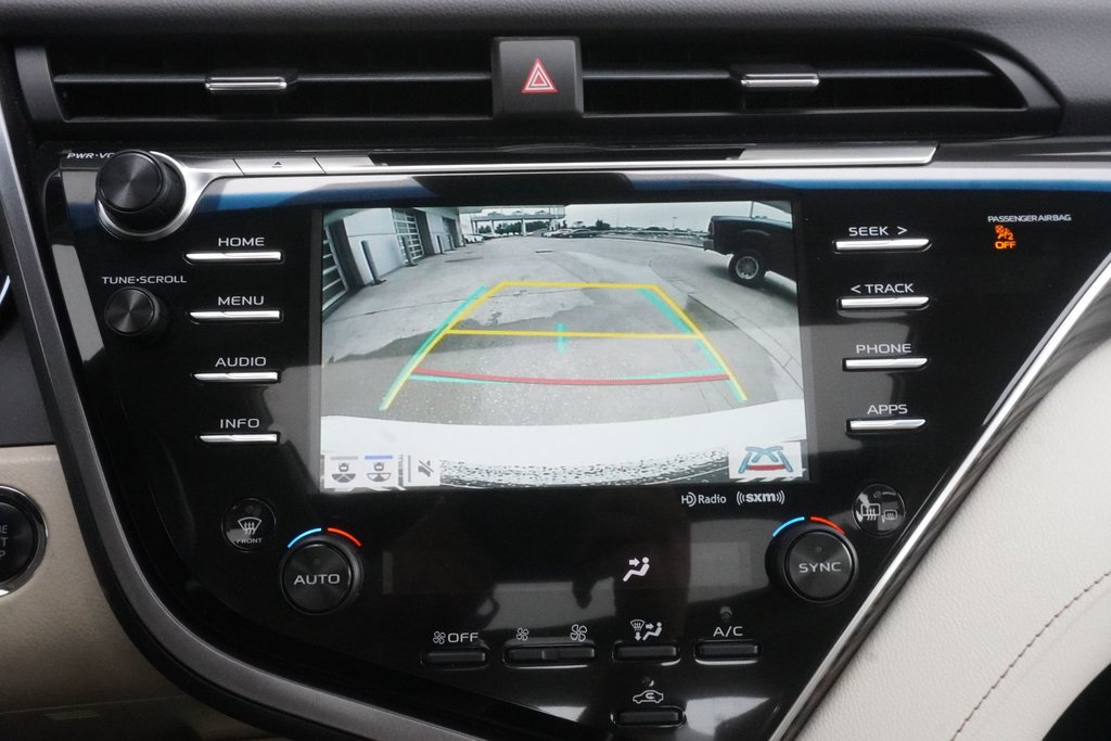2018 Toyota Camry XLE|PANORAMIC|WIRELESS|HEATED FRONT SEATS in Ajax, Ontario at Lexus of Lakeridge - 6 - w1024h768px