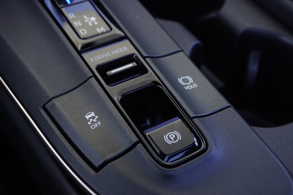 2023 Toyota Crown PLATINUM|JBL|360 CAM|SELF PARK|CARPLAY|WIRELESS in Ajax, Ontario at Lexus of Lakeridge - 15 - w1024h768px