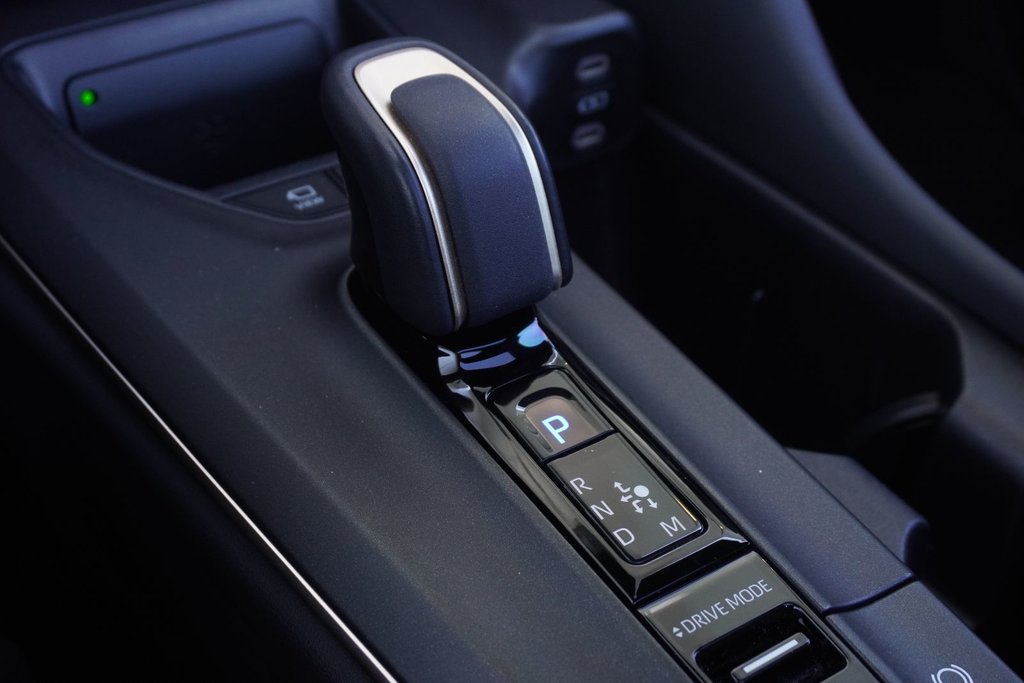 2023 Toyota Crown PLATINUM|JBL|360 CAM|SELF PARK|CARPLAY|WIRELESS in Ajax, Ontario at Lexus of Lakeridge - 14 - w1024h768px