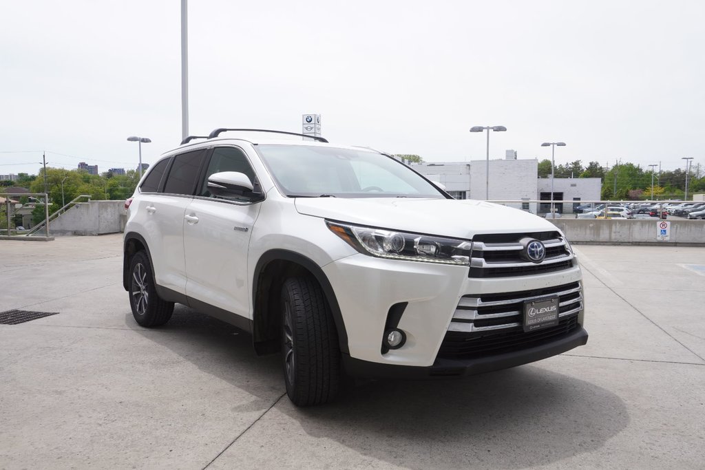 2019 Toyota Highlander XLE AWD|NAVI|MOONROOF|HYBRID|B/SPOT|HEATING SEATS in Ajax, Ontario at Lexus of Lakeridge - 18 - w1024h768px