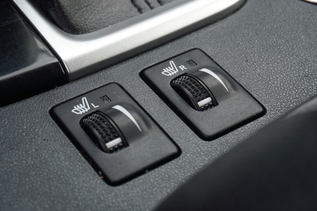 2019 Toyota Highlander XLE AWD|NAVI|MOONROOF|HYBRID|B/SPOT|HEATING SEATS in Ajax, Ontario at Lexus of Lakeridge - 8 - w1024h768px