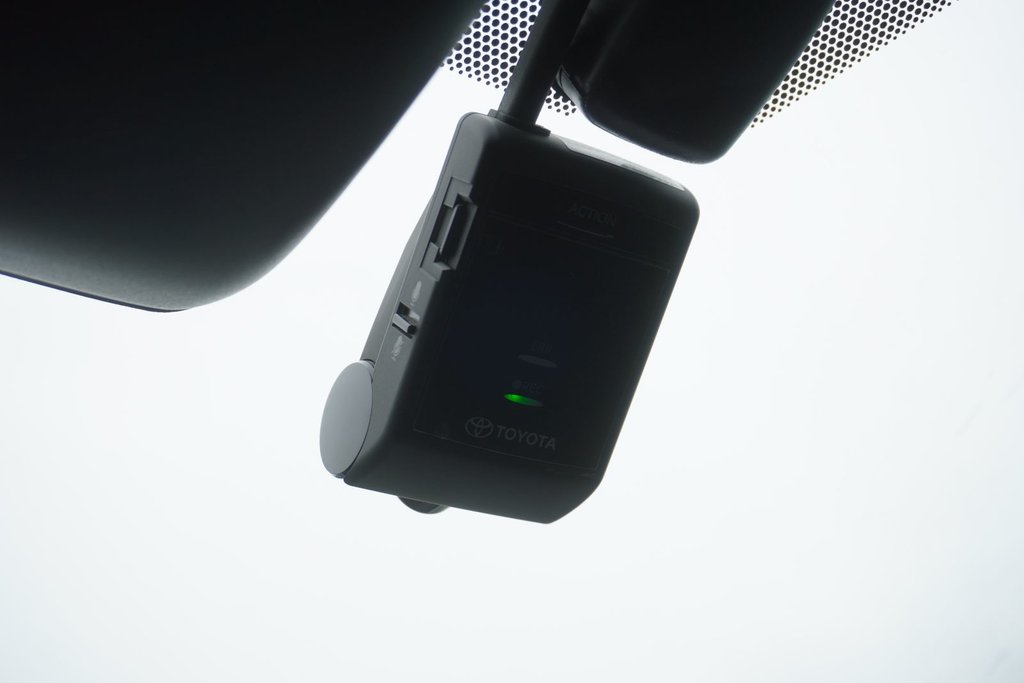 2018 Toyota RAV4 Hybrid LIMITED|JBL|NAVI|MOONROOF|H/STEERING|DASH CAM| in Ajax, Ontario at Lexus of Lakeridge - 3 - w1024h768px