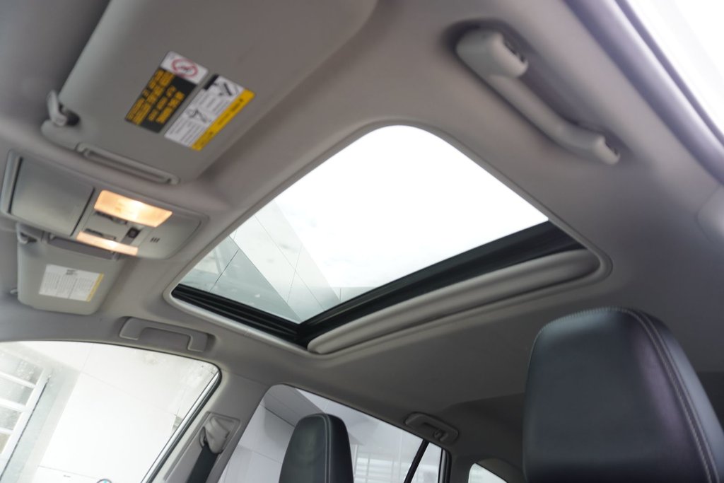 2018 Toyota RAV4 Hybrid LIMITED|JBL|NAVI|MOONROOF|H/STEERING|DASH CAM| in Ajax, Ontario at Lexus of Lakeridge - 11 - w1024h768px