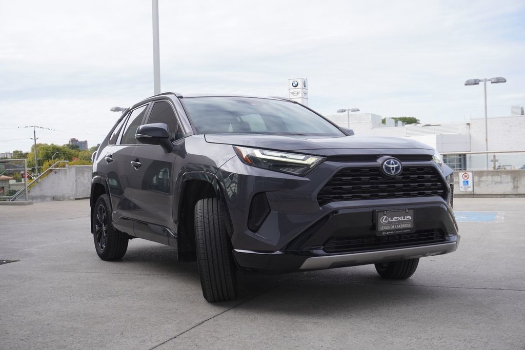 2022 Toyota RAV4 Hybrid SE AWD|MOONROOF|HEATED FRONT SEATS|NAVI|H/STEERING in Ajax, Ontario at Lexus of Lakeridge - 20 - w1024h768px