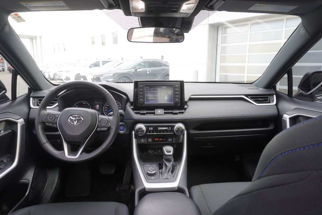 2022 Toyota RAV4 Hybrid SE AWD|MOONROOF|HEATED FRONT SEATS|NAVI|H/STEERING in Ajax, Ontario at Lexus of Lakeridge - 15 - w1024h768px