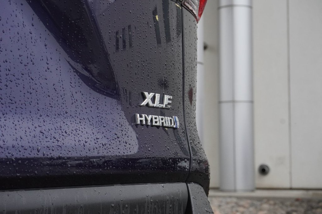 2024 Toyota RAV4 Hybrid XLE AWD|H/STEERING|MOONROOF|HEATED FRONT SEATS in Ajax, Ontario at Lexus of Lakeridge - 16 - w1024h768px