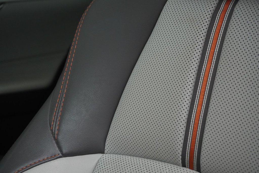 2019 Toyota RAV4 AWD TRAIL|NAVI|MOONROOF|WIRELESS|H/V FRONT SEATS in Ajax, Ontario at Lexus of Lakeridge - 14 - w1024h768px