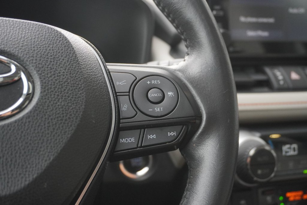 2019 Toyota RAV4 AWD TRAIL|NAVI|MOONROOF|WIRELESS|H/V FRONT SEATS in Ajax, Ontario at Lexus of Lakeridge - 5 - w1024h768px