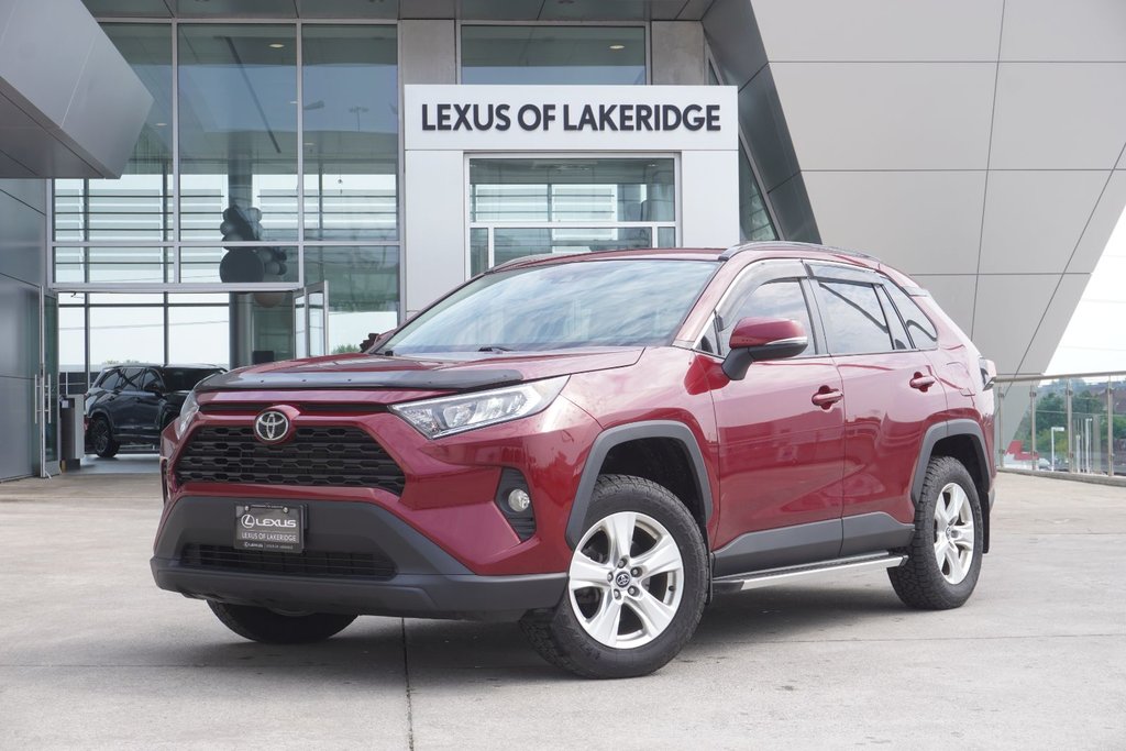 2020 Toyota RAV4 AWD XLE|BLINDSPOT|MOONROOF|H/STEERING|CARPLAY in Ajax, Ontario at Lakeridge Auto Gallery - 17 - w1024h768px