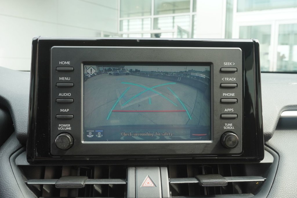 2020 Toyota RAV4 AWD XLE|BLINDSPOT|MOONROOF|H/STEERING|CARPLAY in Ajax, Ontario at Lakeridge Auto Gallery - 5 - w1024h768px