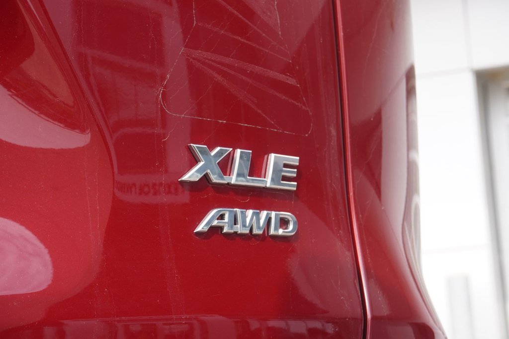 2020 Toyota RAV4 AWD XLE|BLINDSPOT|MOONROOF|H/STEERING|CARPLAY in Ajax, Ontario at Lakeridge Auto Gallery - 21 - w1024h768px