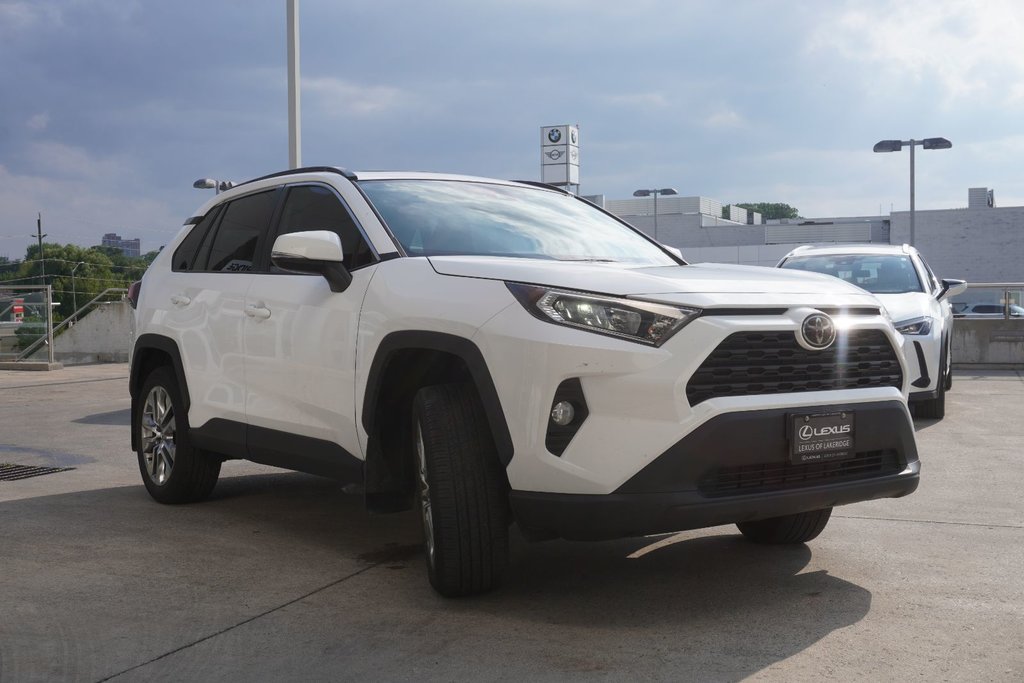 2021 Toyota RAV4 XLE PREMIUM|HEATED FRONT SEATS|MOONROOF|BLINDSPOT in Ajax, Ontario at Lakeridge Auto Gallery - 18 - w1024h768px