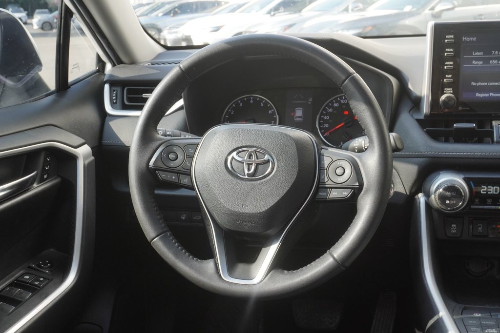 2021 Toyota RAV4 XLE PREMIUM|HEATED FRONT SEATS|MOONROOF|BLINDSPOT in Ajax, Ontario at Lakeridge Auto Gallery - 15 - w1024h768px